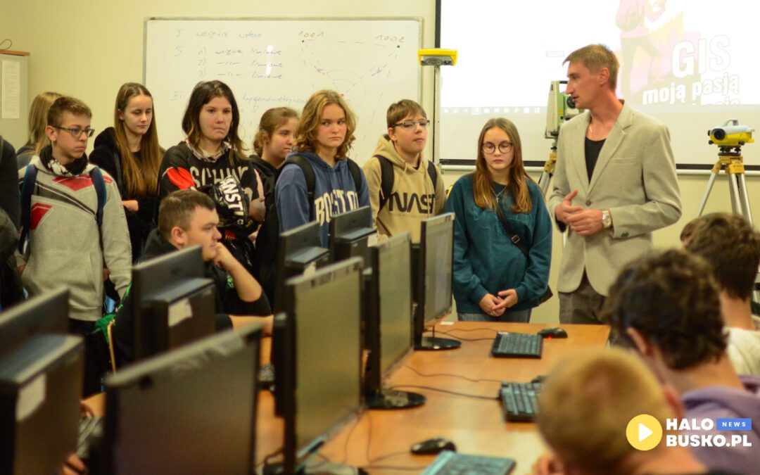 Dzień Otwarty w Zespole Szkół Technicznych i Ogólnokształcących w Busku-Zdroju zakończył się sukcesem [FOTO/VIDEO]
