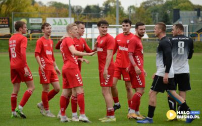 Pogrom na stadionie w Busku-Zdroju! AKS 1947 Busko-Zdrój pokonuje Stal Kunów 7:0! [ZDJĘCIA]