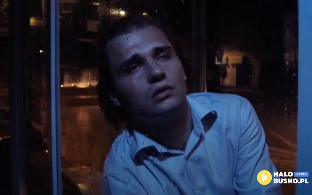 Film “Cyrkonia” buszczanina Filipa Zaręby, którego akcja dzieje się w naszym mieście, wkrótce pojawi się w kinach! Obejrzyjcie teaser!