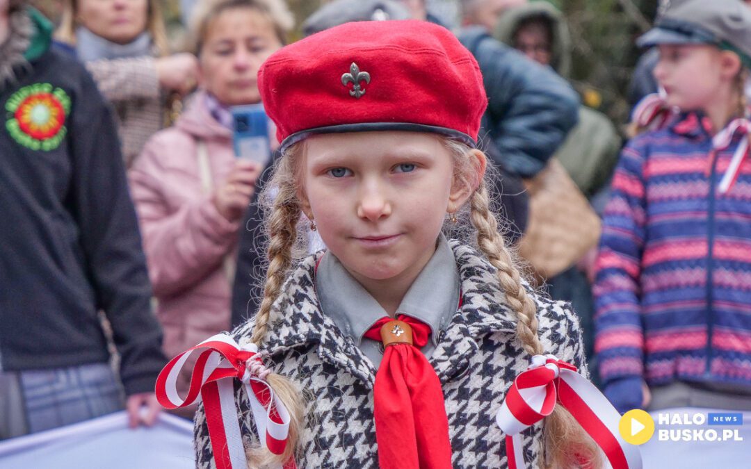 Relacja z obchodów 11 Listopada w Busku-Zdroju – 105. Rocznica Odzyskania Niepodległości [VIDEO]