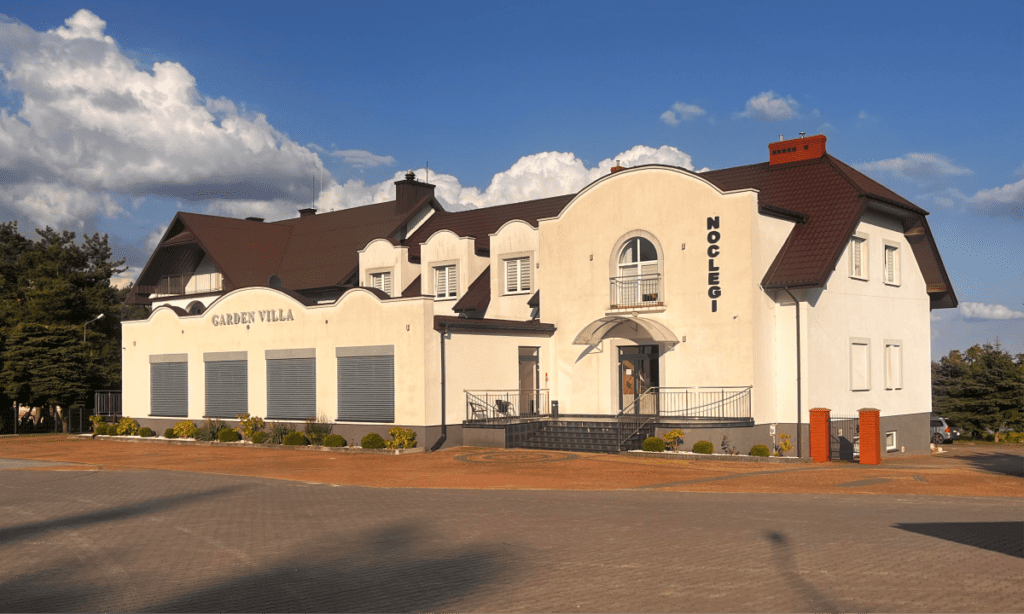 Garden Villa - Zajazd Panama