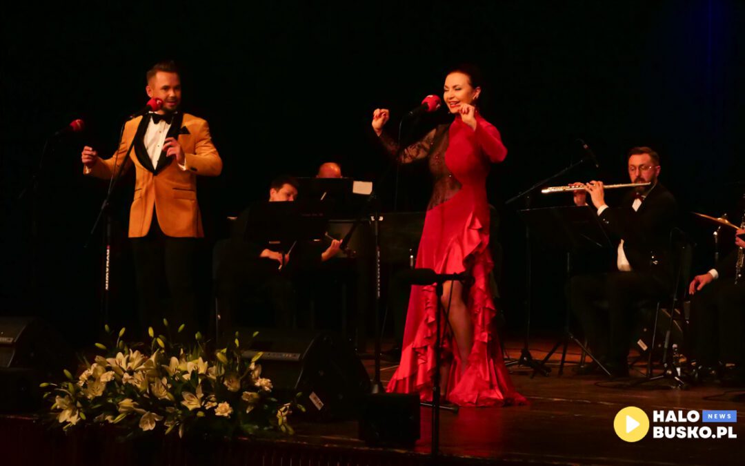 Koncert „Śpiewaj. Kochaj” w Buskim Samorządowym Centrum Kultury – zobaczcie relację z wydarzenia! [VIDEO]