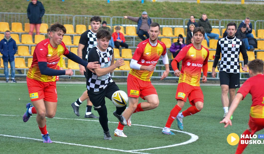 Zobaczcie zdjęcia z meczu AKS 1947 Busko-Zdrój – Korona II Kielce! Remis w meczu kontrolnym!