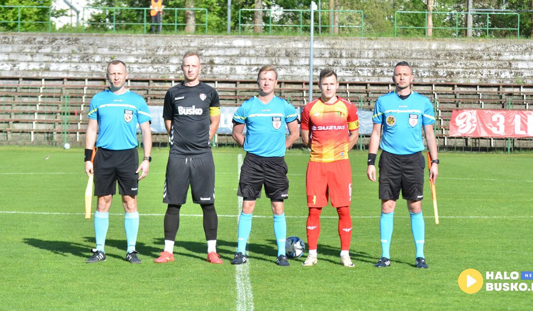 AKS 1947 Busko-Zdrój przegrywa z Koroną II Kielce 2:1 (ZDJĘCIA)