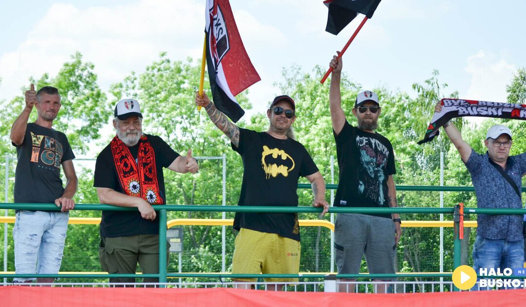 AKS 1947 Busko-Zdrój triumfuje w meczu z Neptunem Końskie! (ZDJĘCIA)