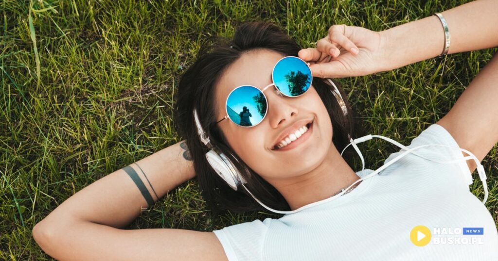 silent disco przy tężni w busku-zdroju