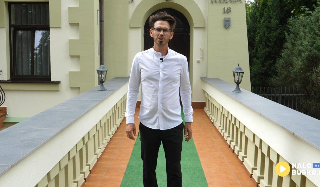 Figurka Rycerzyka wróciła po renowacji do Zamku Dersława w Busku-Zdroju! (VIDEO)