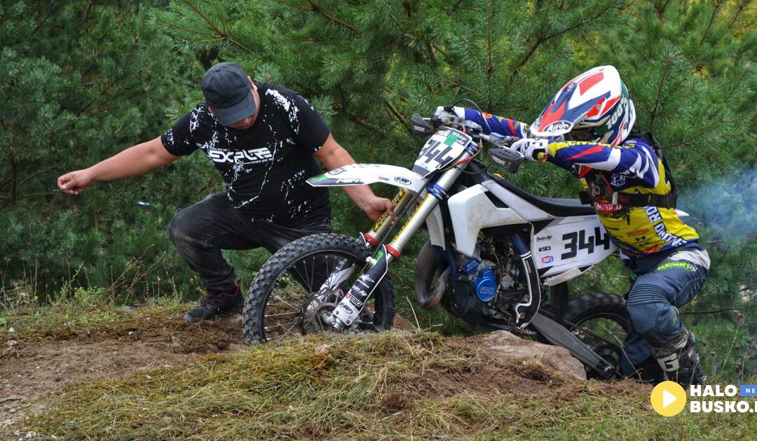 Trwa drugi dzień zmagań enduro w Szańcu koło Buska-Zdroju!