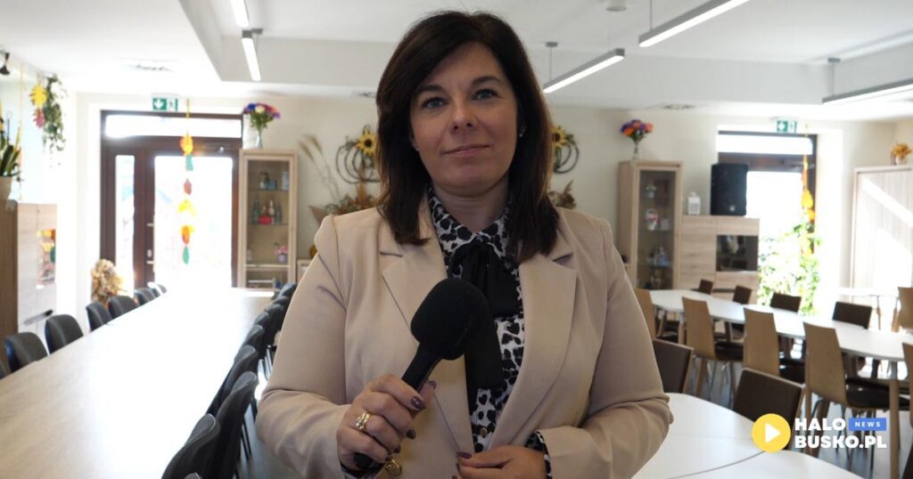 Debata Spoleczna dla Seniorow w Busku Zdroju 1