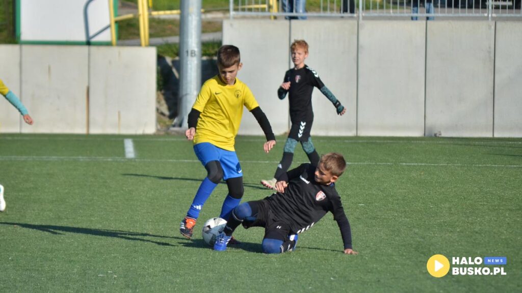 turniej o puchar burmistrza miasta i gminy w busku zdroju 11