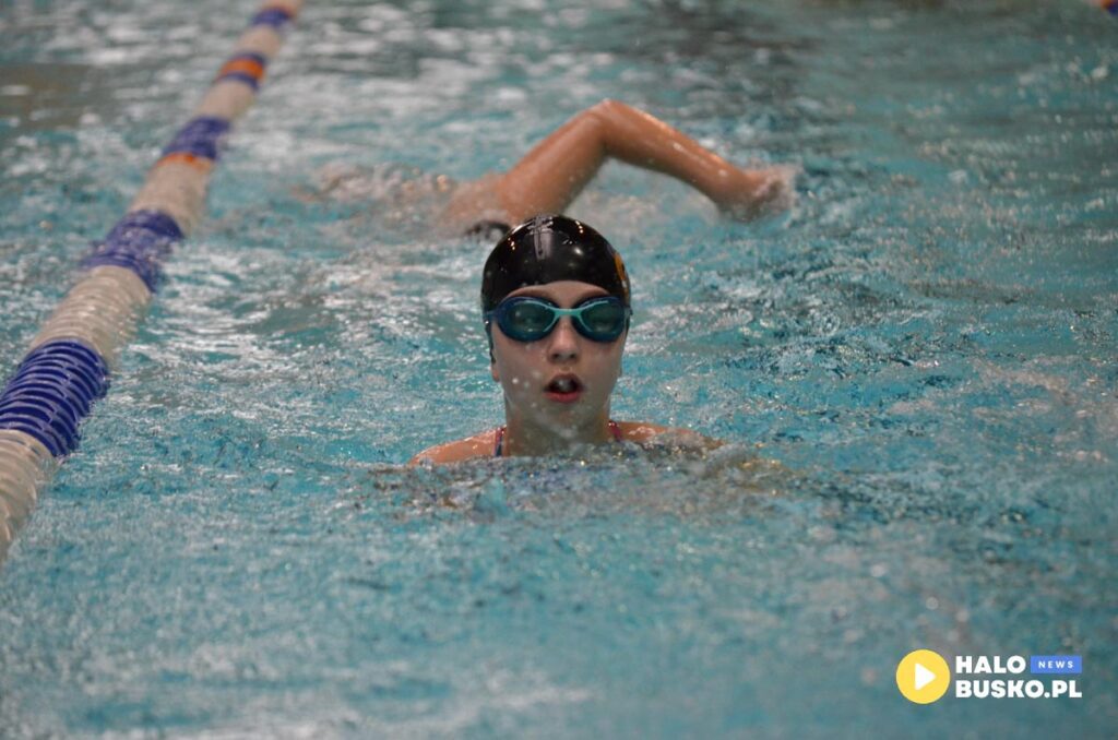 VIII Buski Maraton Plywacki w Busku Zdroju 8