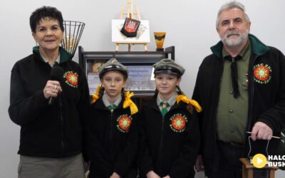 Z pasją, tradycją i oddaniem – harcerze z Buska-Zdroju przekazują Betlejemskie Światło Pokoju (VIDEO)