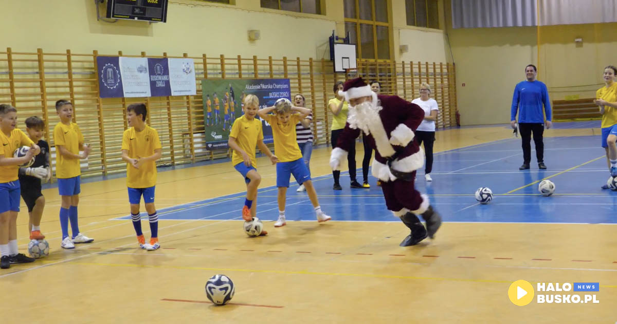 mikołajki w akademii piłkarskiej champions busko-zdrój