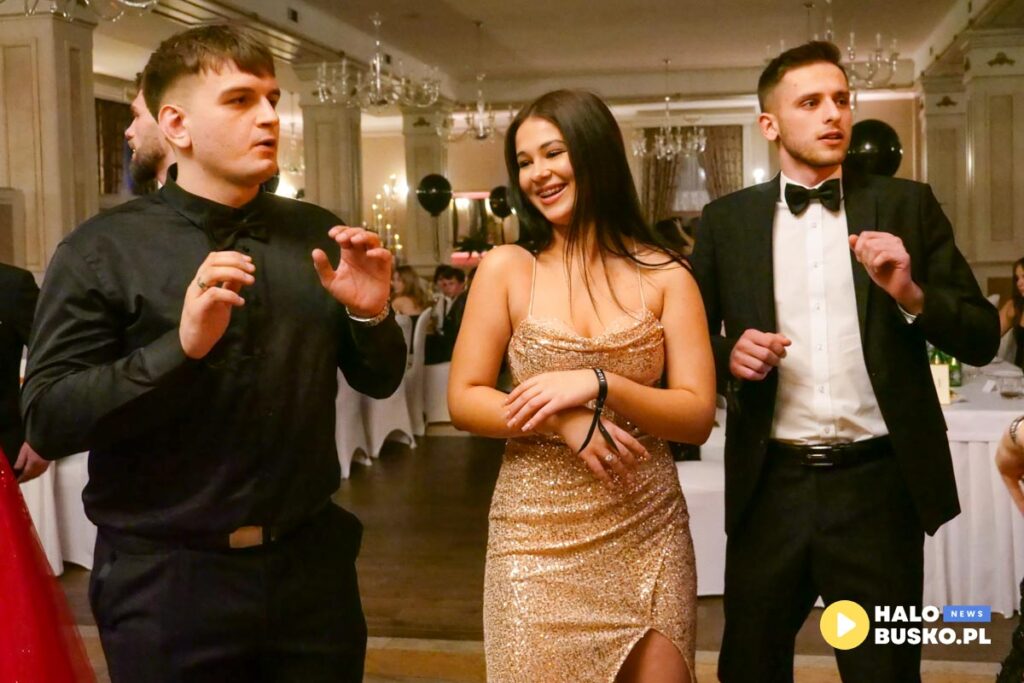 Studniowka w I Liceum Ogolnoksztalcacym im. Tadeusza Kosciuszki w Busku Zdroju 04