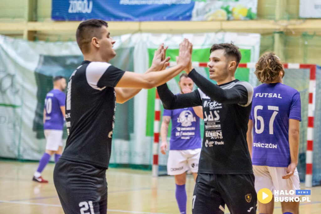 futsal team busko zdroj zaremba transport futsal pinczow 21