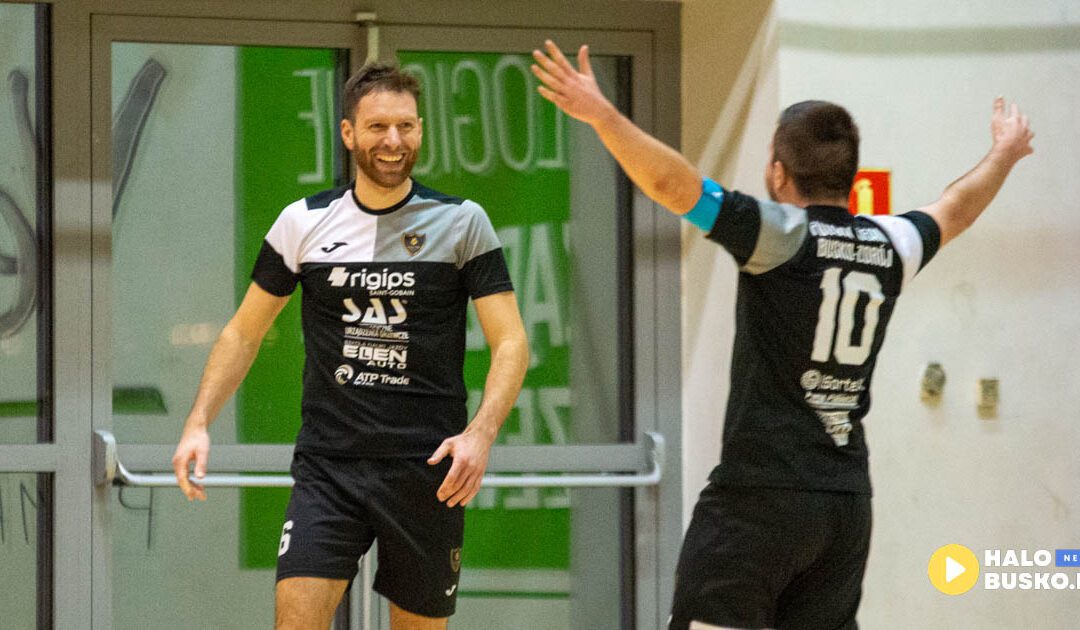 Derby Ponidzia dla Futsal Team Busko-Zdrój! (fot. Łukasz Rysiak) – VIDEO
