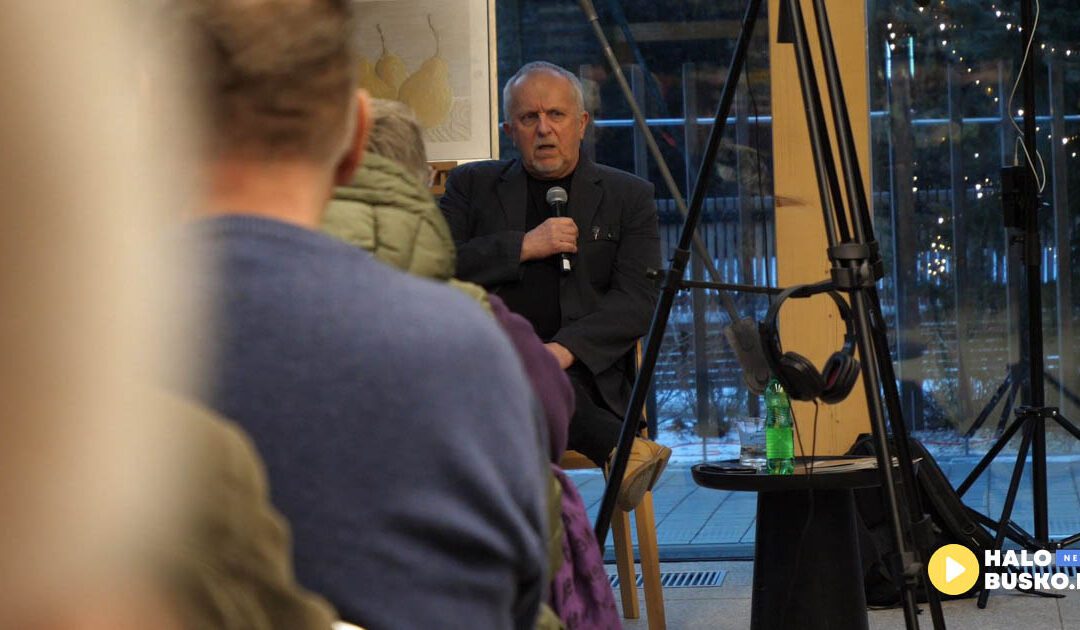 Wystawa w Domu Zdrojowym: Architektura Ponidzia oczami Jacka Szostaka (VIDEO)