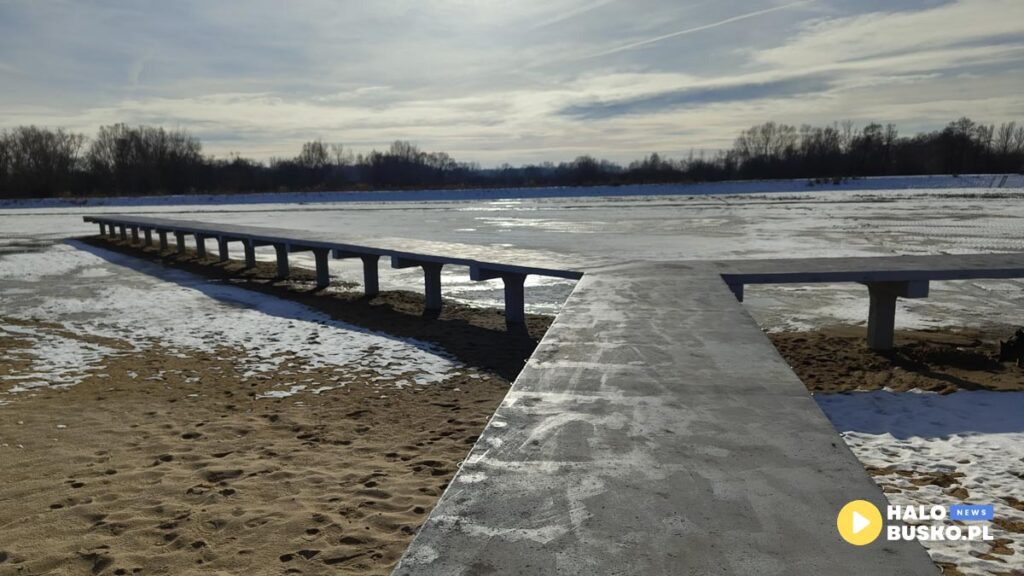zbiornik w radzanowie kolo buska zdroju 1