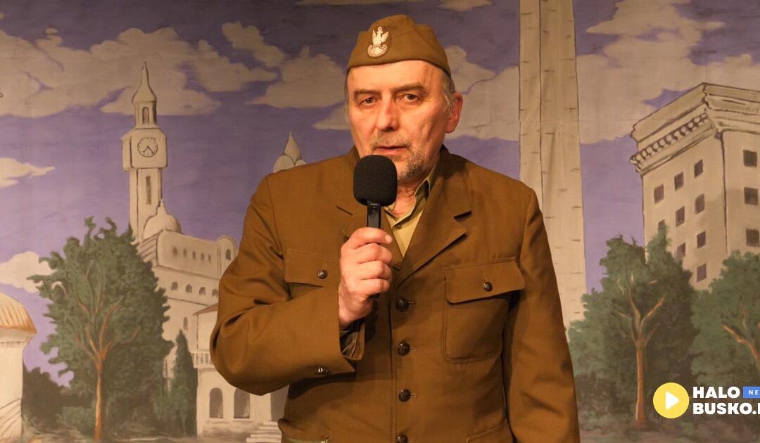 Teatr Ciut Frapujący zachwycił widzów spektaklem „Synczyzna czyli przeszłość zbankrutowana” w Pińczowie! (VIDEO)