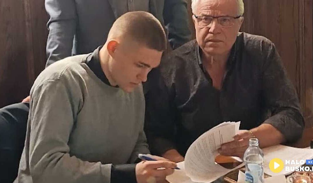 Wiktor Skiba z Ring Busko-Zdrój podpisał zawodowy kontrakt!