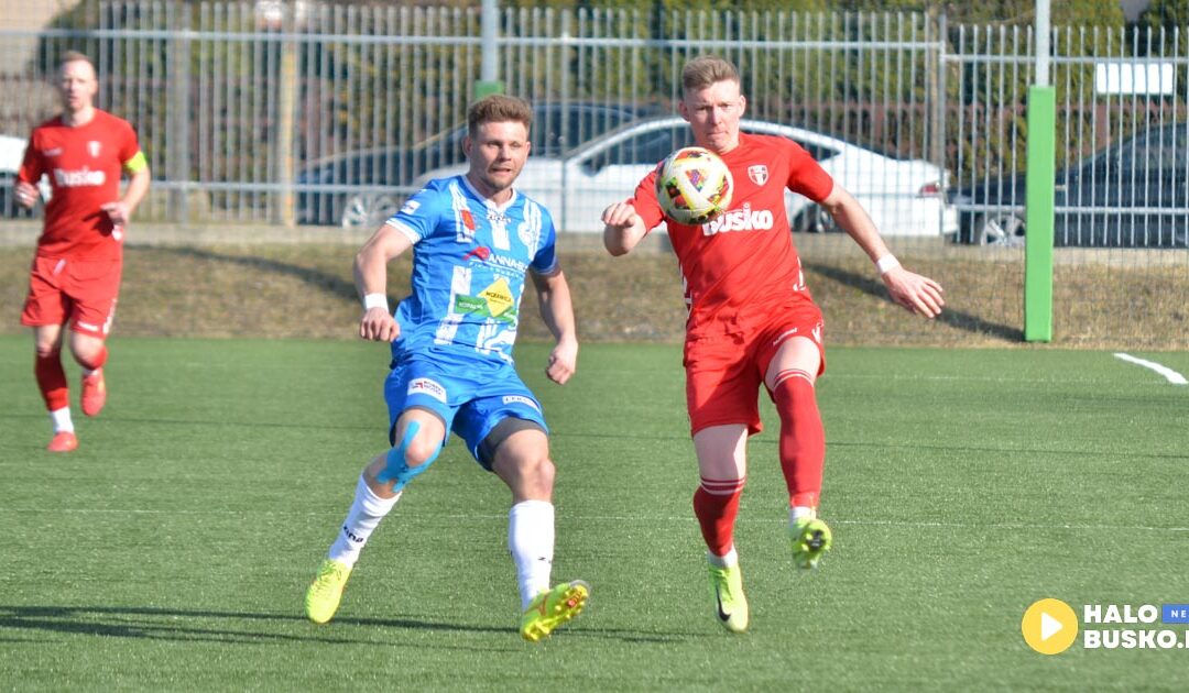 AKS 1947 Busko-Zdrój remisuje z Moravią Anna-Bud Morawica w pierwszym meczu u siebie (ZDJĘCIA)