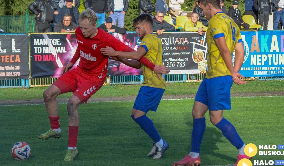 AKS 1947 Busko-Zdrój zwycięża z Neptunem Końskie po golach Macieja Pokory!