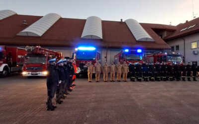 Cała Polska oddała hołd strażakowi z Buska-Zdroju, który zmarł podczas wykonywania testu w komorze dymowej w Kielcach.