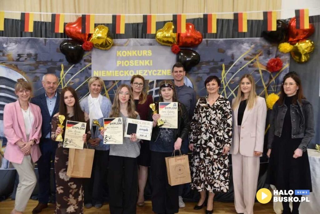 konkurs piosenki niemieckiej w zsp kopernik 04