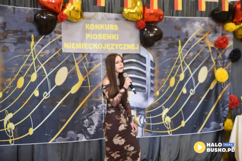 konkurs piosenki niemieckiej w zsp kopernik 14
