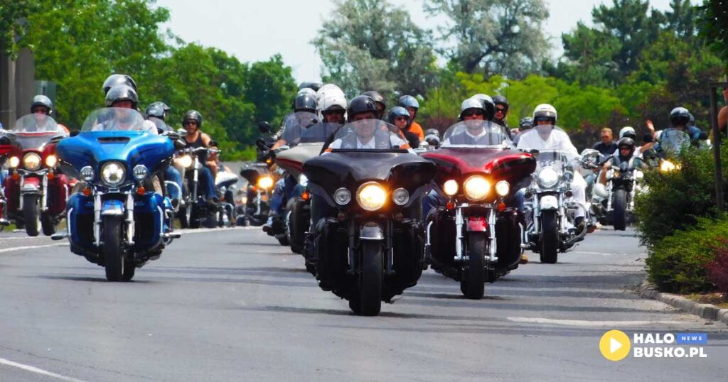 wielkanocny zlot motocykli w wiślicy
