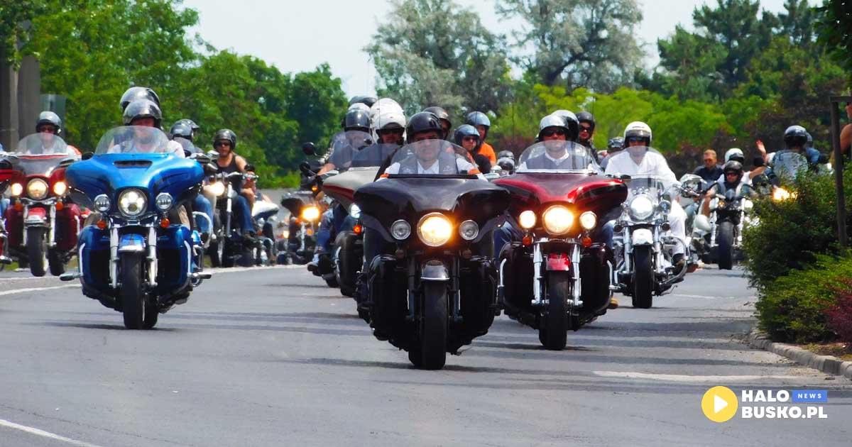 wielkanocny zlot motocykli w wiślicy