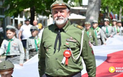 Obchody 3 maja w Busku-Zdroju – biało-czerwony korowód przeszedł ulicami miasta. (ZDJĘCIA)