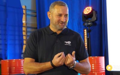 Adam Klimek odwiedził ZST-I w Busku-Zdroju z Akademią Quartz. (VIDEO)