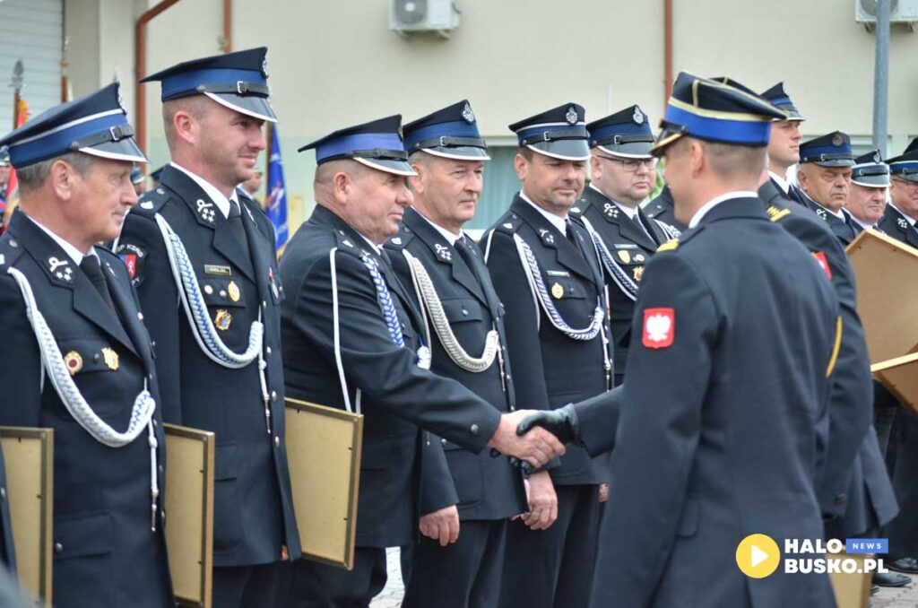 Powiatowe Obchody Dnia Strazaka 2025 w Busku Zdroju 10