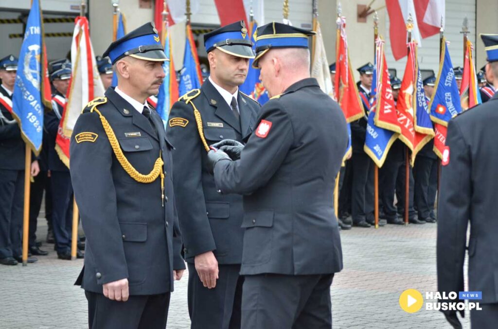 Powiatowe Obchody Dnia Strazaka 2025 w Busku Zdroju 35