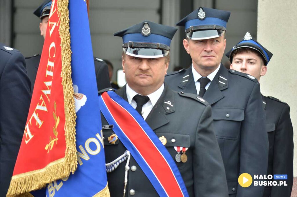 Powiatowe Obchody Dnia Strazaka 2025 w Busku Zdroju 75