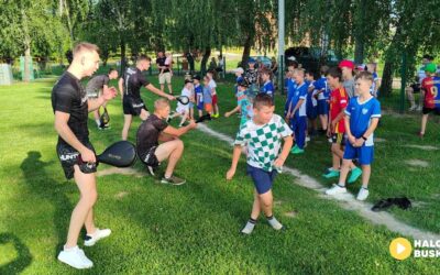 Hunters Fight Club na stadionie Zorzy Tempo Pacanów – trening, który inspiruje młodych sportowców!