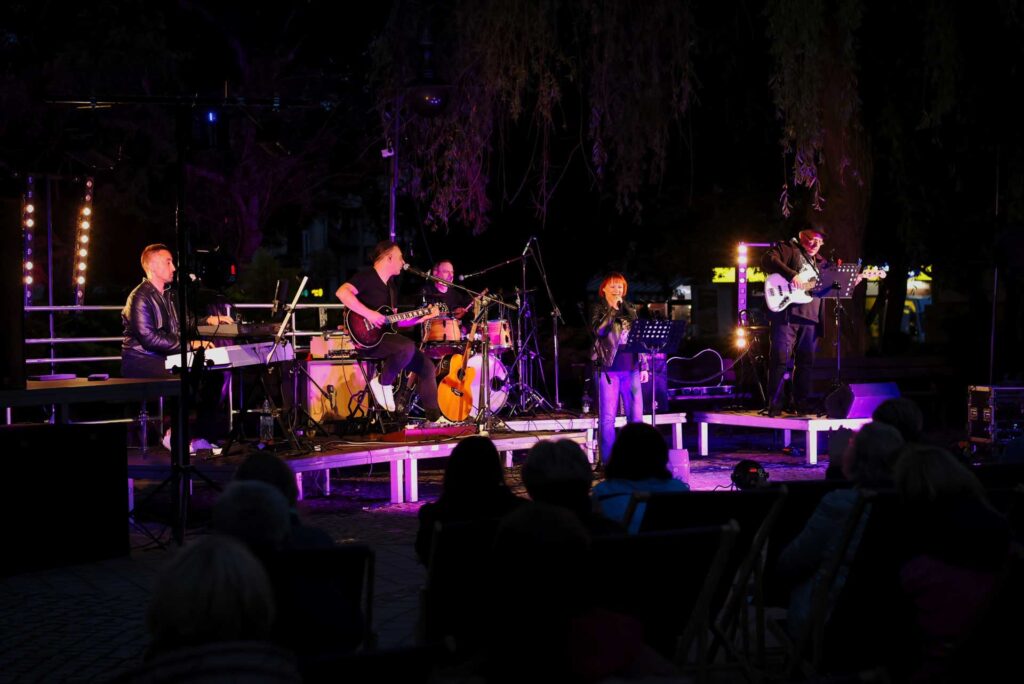 letnia scena miasta pinczow 2