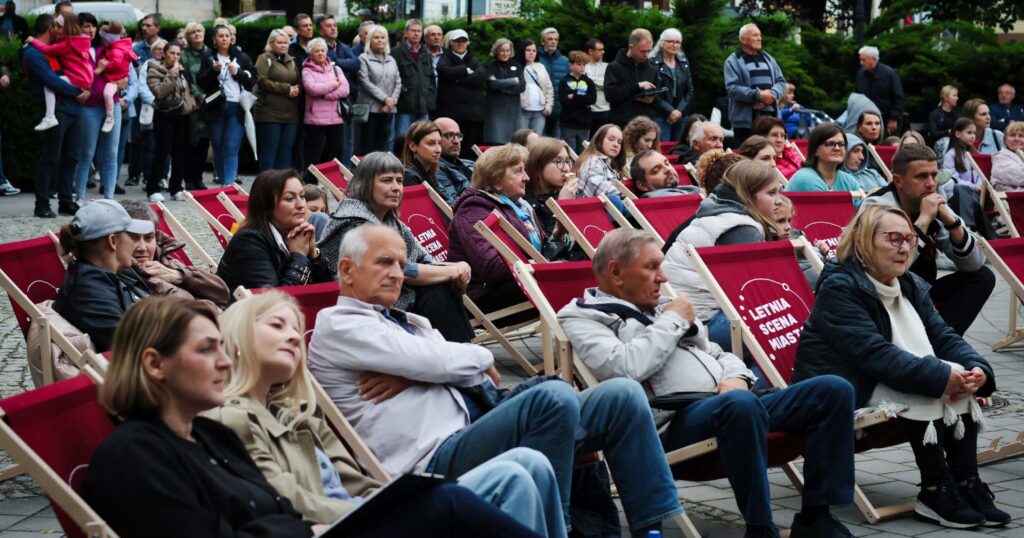 letnia scena miasta pinczow 5