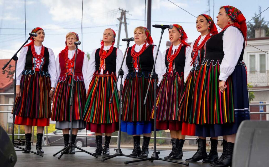 spiewaj i tancz na ludowo w pacanowie 2