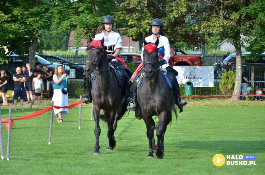 III Nadnidzianska Parada Karet i Zaprzegow Konnych w Krzyzanowicach Dolnych 06