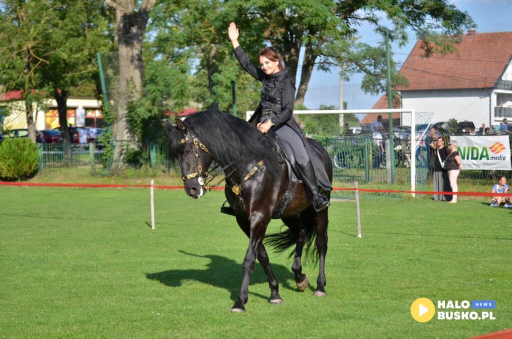 III Nadnidzianska Parada Karet i Zaprzegow Konnych w Krzyzanowicach Dolnych 14