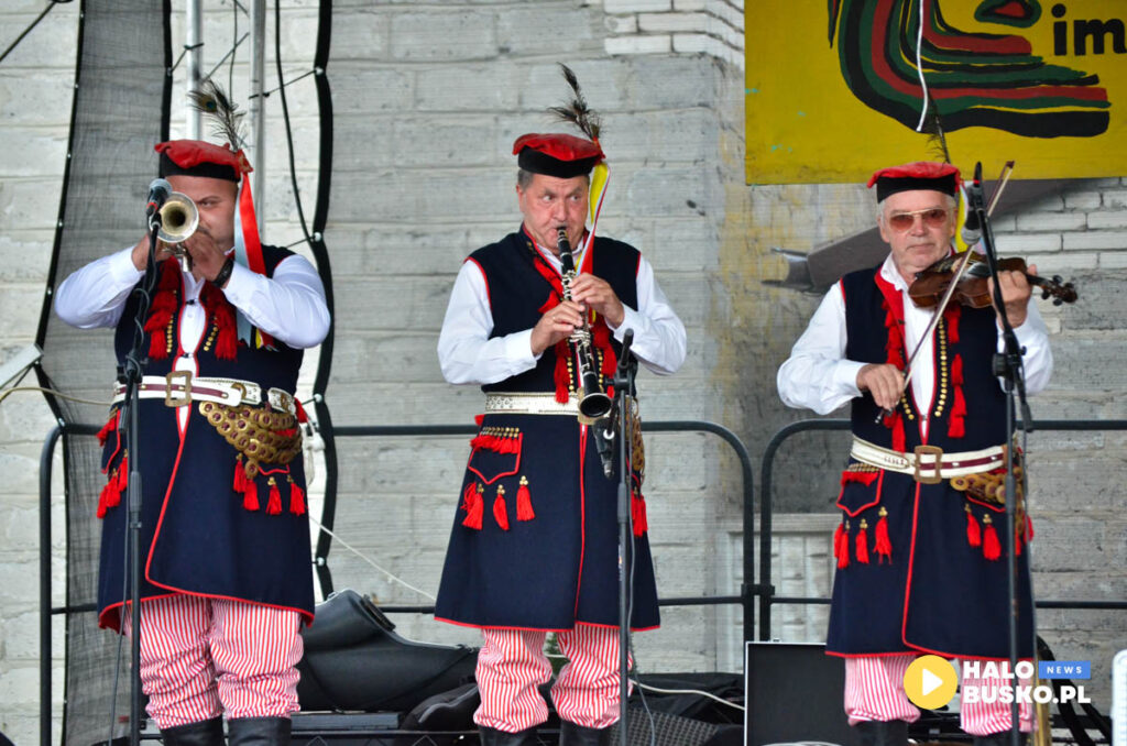 Swieto Piesni i Muzyki Swietokrzyskiej 041