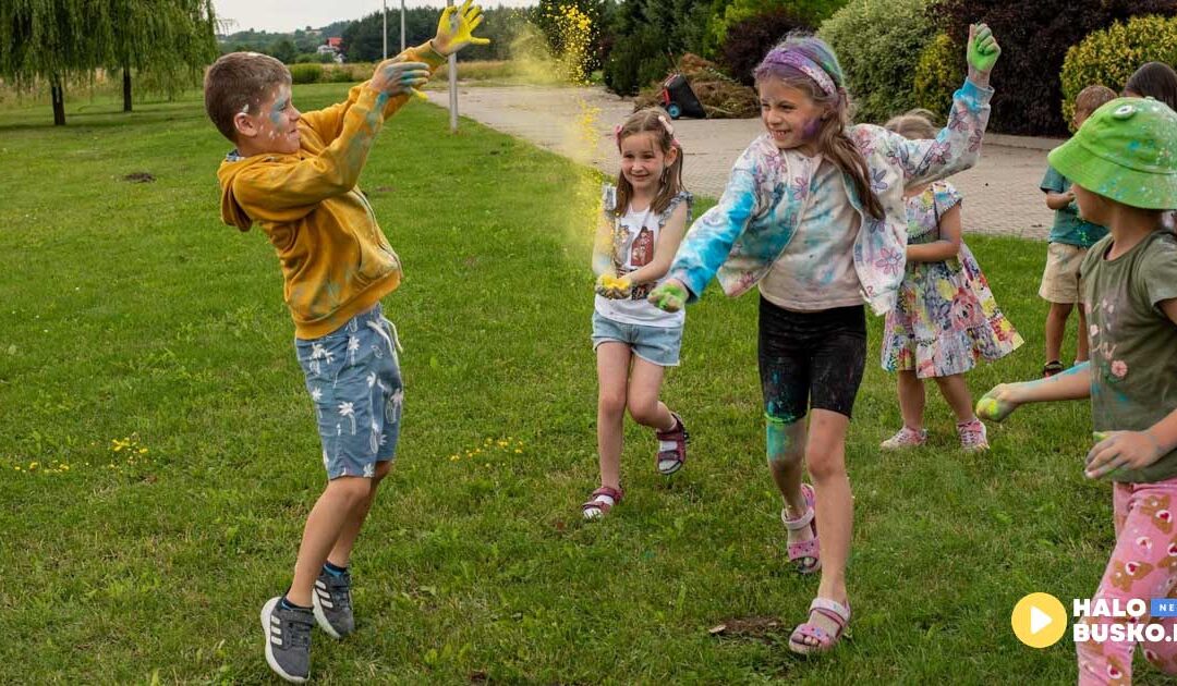 Weź udział w półkoloniach Akademii Pływaków Pirania – przed nami kolejny turnus!