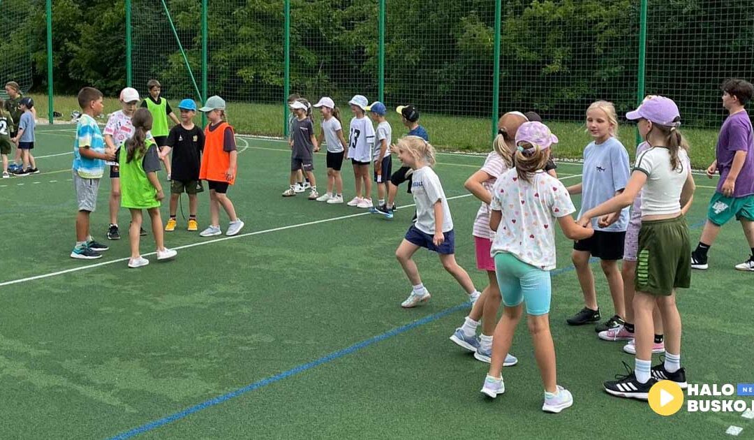 Handbalove Kids wystartowało! Sportowe wakacje z piłką ręczną rozpoczęte!