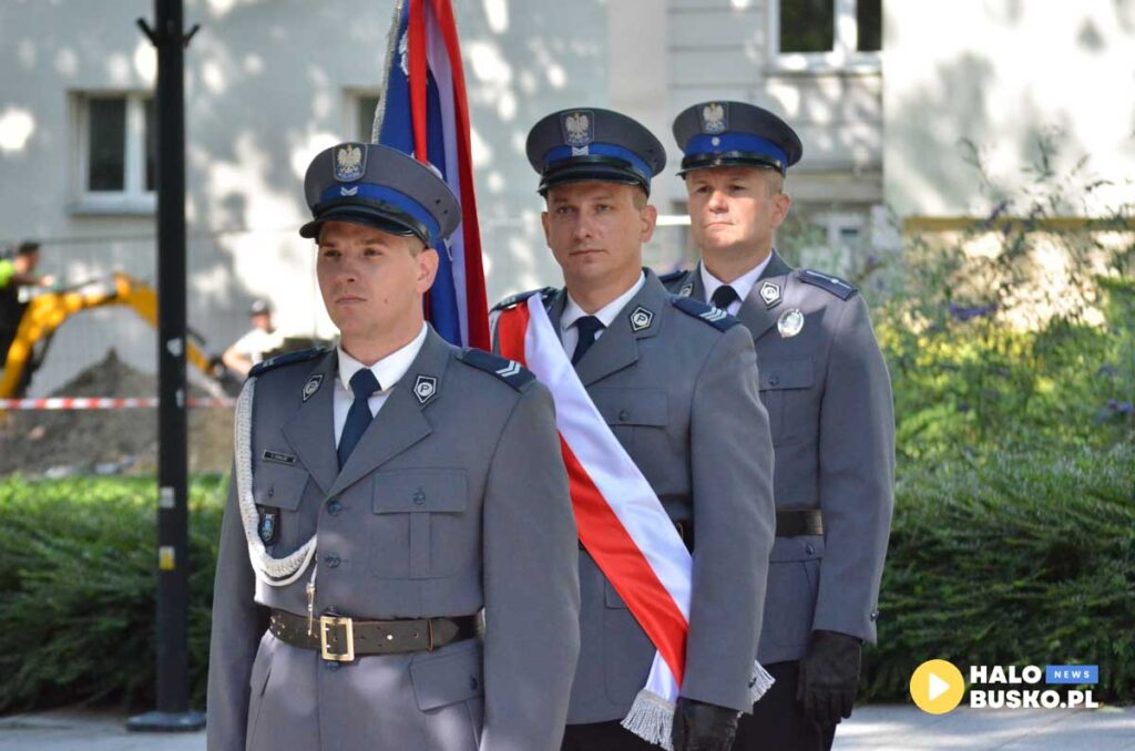 powiatowe obchody swieta policji w busku zdroju 31