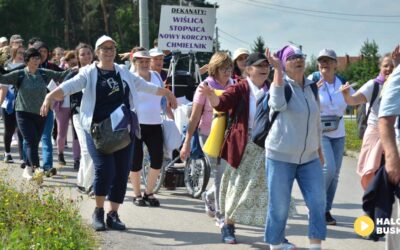 Busko-Zdrój wita radosnych pielgrzymów – ruszyła 44. Kielecka Piesza Pielgrzymka na Jasną Górę (ZDJĘCIA)