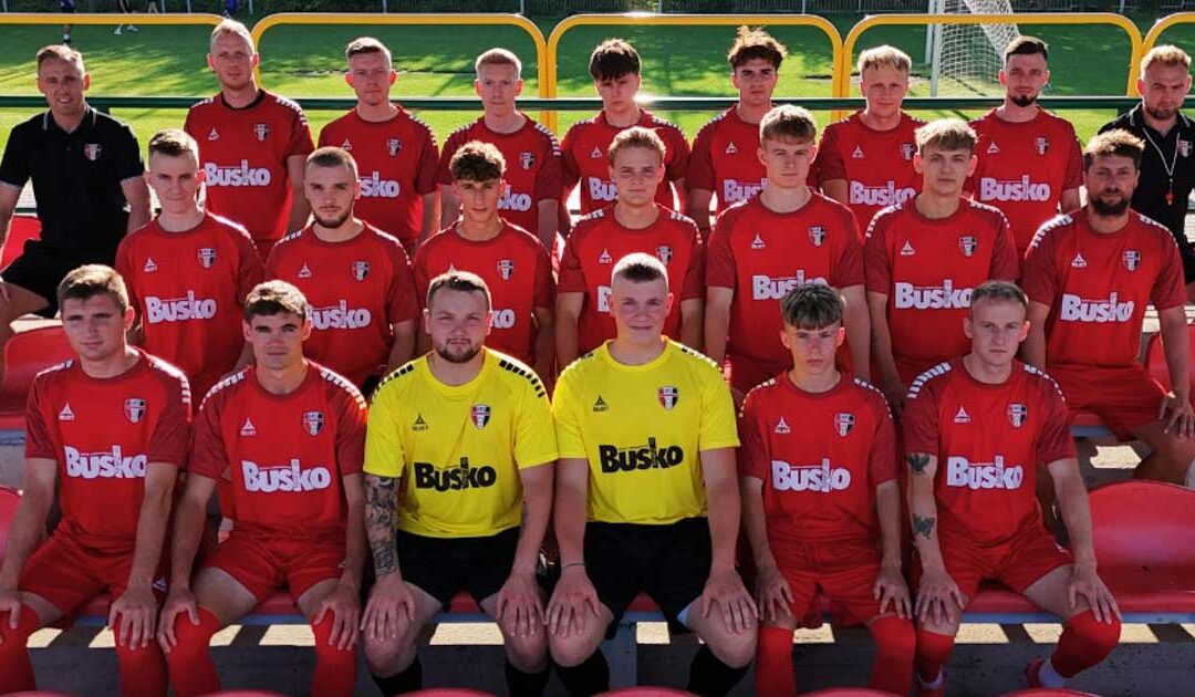 Zimny prysznic na inaugurację. AKS 1947 Busko-Zdrój przegrywa z Wierną Małogoszcz.