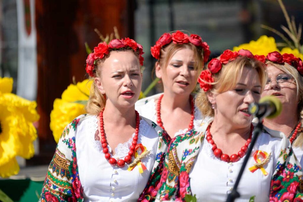 dozynki gminne w kotlicach 1 2