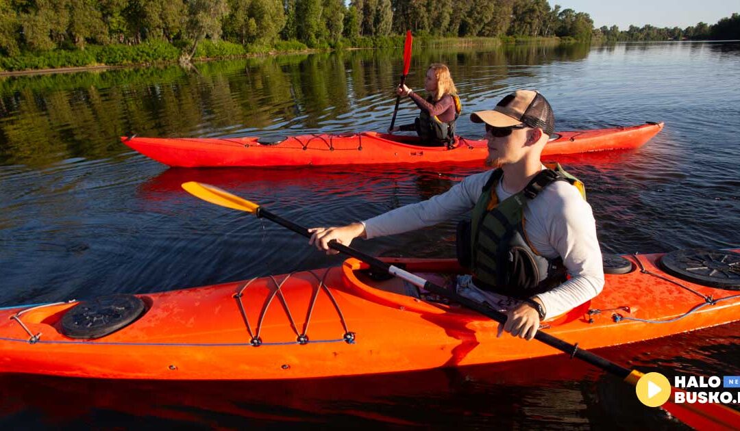 Kajaki na długi weekend sierpniowy? Przygoda z Zacisze Nad Nidą Resort!